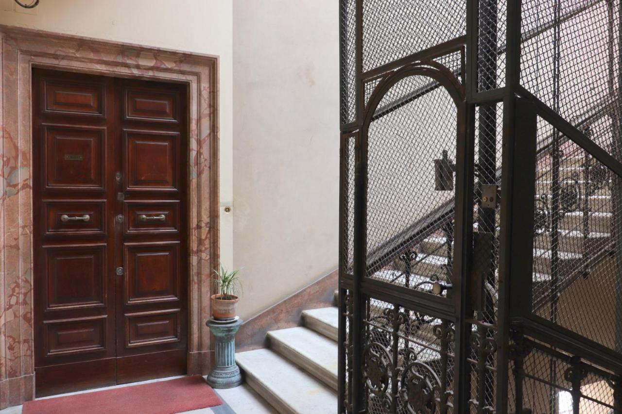 روما Trevi Grand Blu Suite B&B المظهر الخارجي الصورة